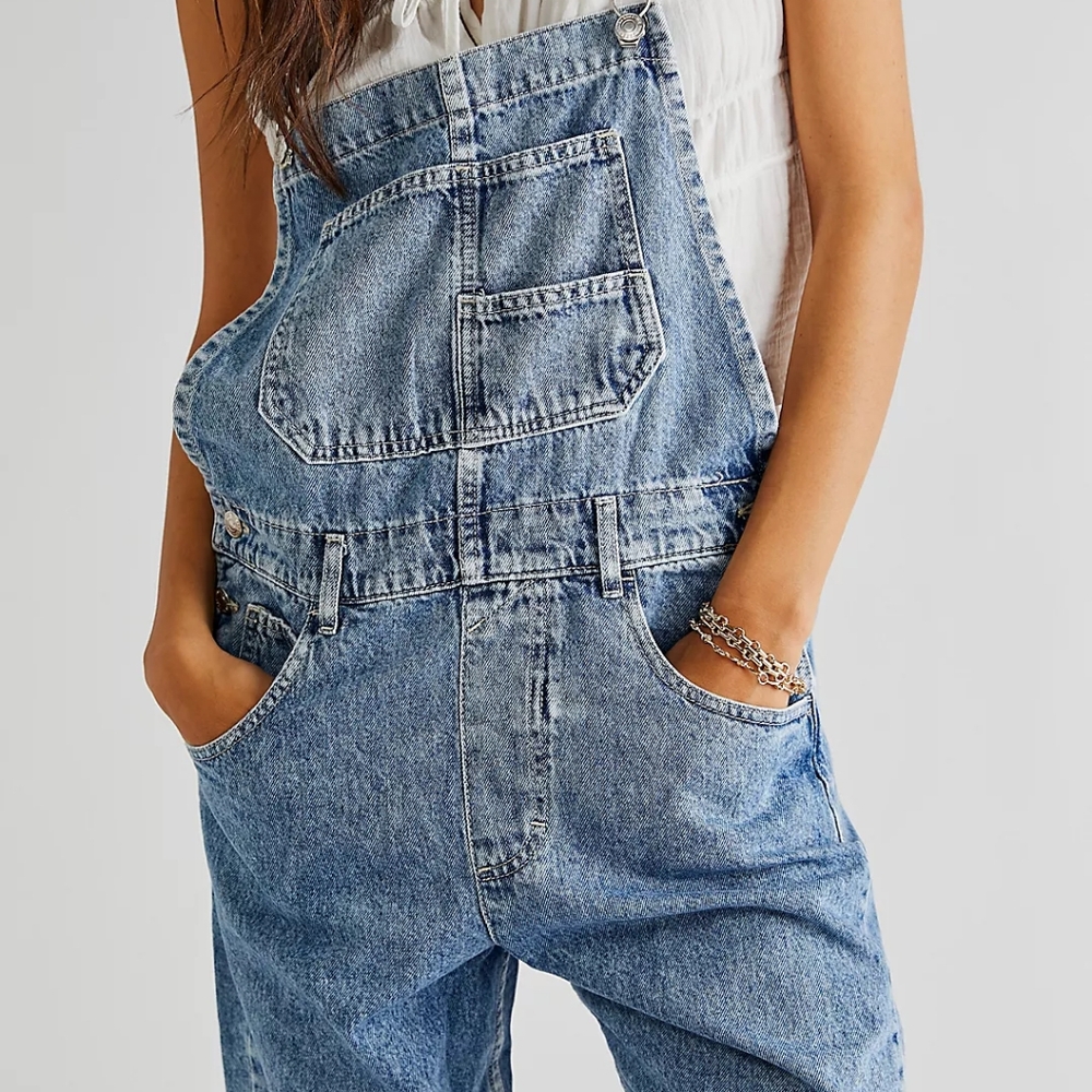 Free People We The Free Ziggy Distressed Ripped Knees Denim Overalls- M - Picture 2 of 16